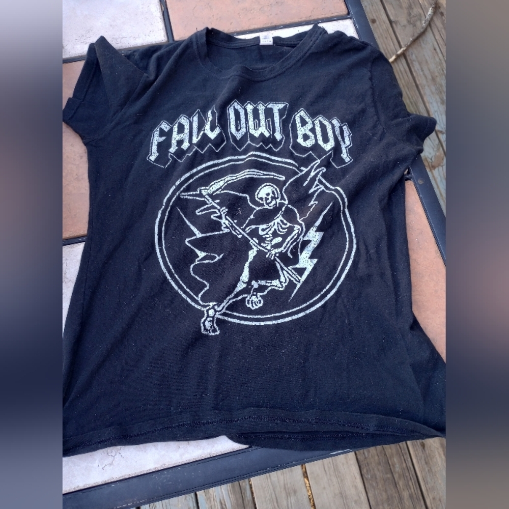 Fall Out Boy Tshirt Women's XL
